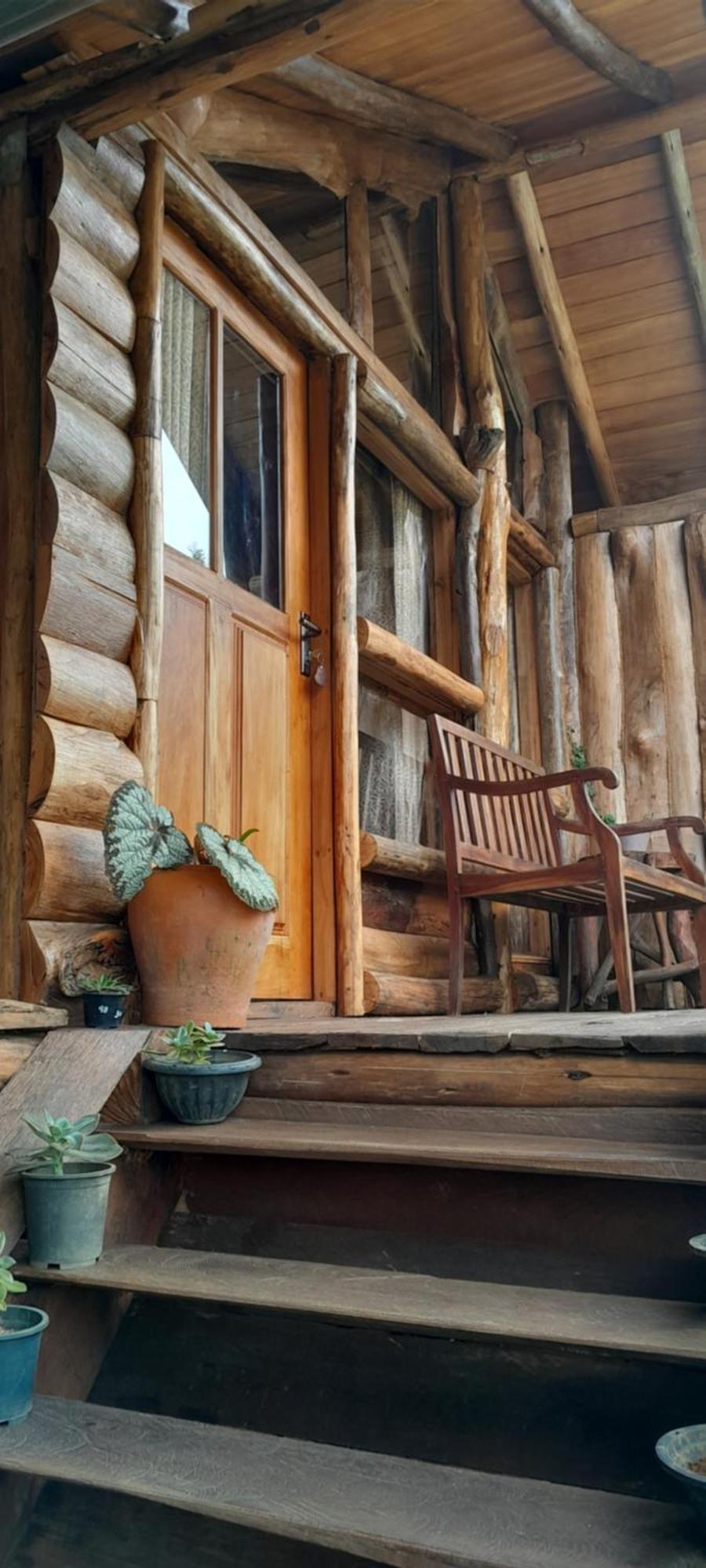 Eco Creations Wooden Cottage Νουβάρα Ελίγια Εξωτερικό φωτογραφία
